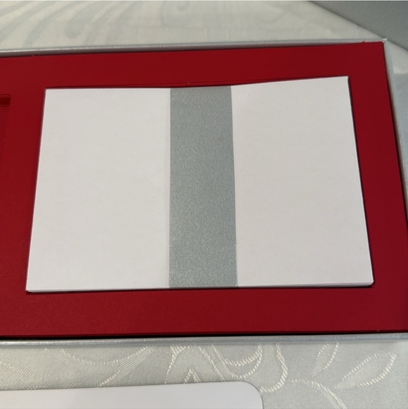 Gucci NWT Boxed Holiday gift cards set - Picture 6 of 9